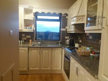 Фотографии Дома для отпуска Helens Self Catering г. Каслбар (Ирландия) №2 Фото Дома для отпуска Helens Self Catering г. Каслбар 2