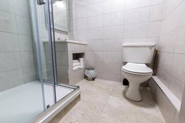 Фото номера Двухместный номер с 2 отдельными кроватями Отель Ivy Tower Hotel г. Каслбар 9